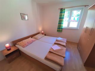 Cozy apartments with sea view - Novi Vinodolski - 4