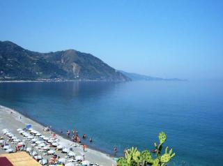 BLUE HOUSE by Perry-Holiday - Gioiosa Marea - 6