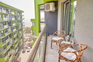 Opal Luxury Apartment 91 Spa n Pool Beach resort - Mamaia Nord - Năvodari - 3