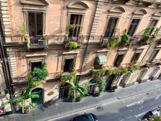 Grand Tour Design Guest House Catania Self Check-in - Catania - 8