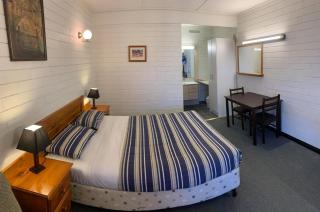 Finley Motel - 3