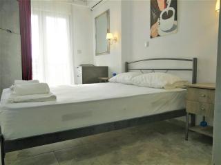 Artistic Rent Rooms & Apartments - Nea Kalikratia - 6