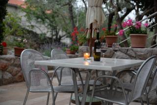 Apartments Palma & Pino - Cres - 1