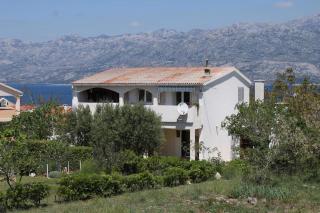 Apartments Biba & Lucy - Ražanac - 1