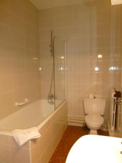 Hotel des Remparts - 3