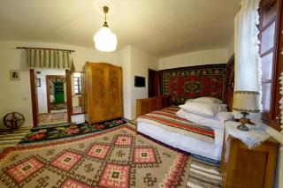 Casa Bunicii din Bucovina - 9