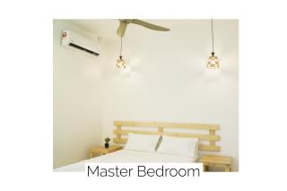 Cozy, Modern, Air Cond Gambang Water Park Homestay -- The Pigeon Guest House - Kampong Pohoi - 6