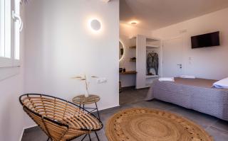 Milos Del Sol Studios - 1