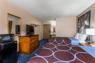 Super 8 by Wyndham Arcata - Arcata - 5