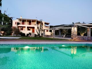 Holiday Rooms - Otzias - 9