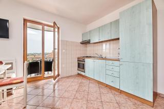 APARTMENT CAR UMAG 3 - 7