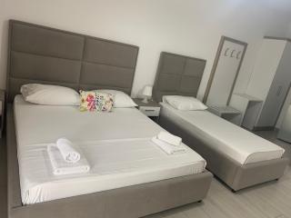 Hotel Riviera - Qeparo - 9