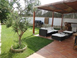 Detached villa for 6 People in Lloret de Mar with comunal Outdoor swimming pool - Puigventos - 8