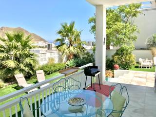 Villa Blanca Views & Pool - 4