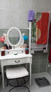 CHAMBRE PRIVEE AVEC SALON, garage voiture, vélos, motos - Tourville-sur-Arques - 2