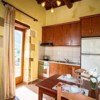 Luxurious Stone Apartment 2 - Kerá - 3