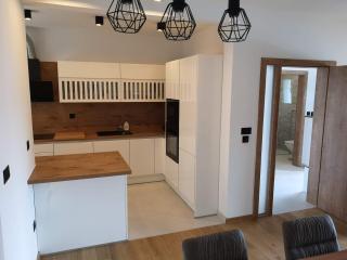 Villa Sara with Sea View and Private Heated Pool - Omiš - 3