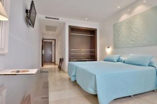 Hotel Oasis - 3