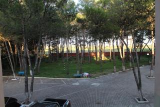Eta’s Beach Apartment - Golem - 9