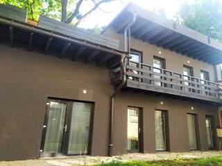 Honeycomb Tiny Apartments - 9