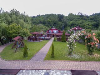 Villa Frans și Căbănuțe - Eşelniţa - 8