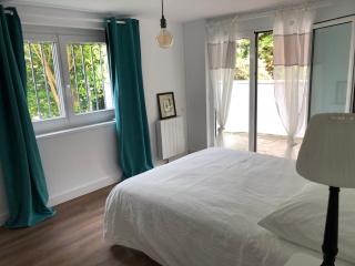 T3 MAGNOLETTA AVEC TERRASSE PROCHE DES PLAGES - 1