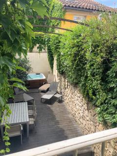 Le Patio Carreterie - Maison chaleureuse avec Jacuzzi Extérieur Privatif - Primée pour sa déco - Avignon - 3