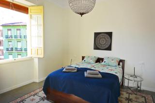 Historic apartment by Mercado Central by NRAS - 7