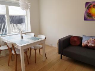 Ana's Bed & Kitchen - 8