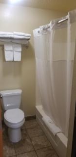 Quality Inn Chesterton near Indiana Dunes National Park I-94 - Chesterton - 9