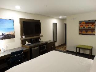 Best Western Plus Yuma Foothills Inn & Suites - 6
