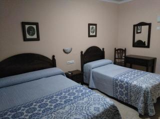 Hostal El Polígono - Lucena - 6