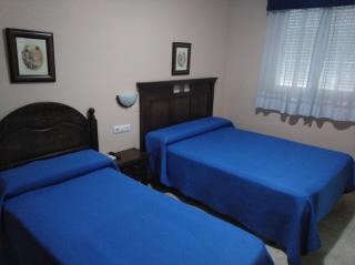 Hostal El Polígono - Lucena - 5