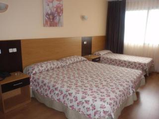 Hotel Piedra - Perlora - 3