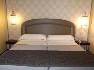 Hotel Macià Alfaros - Córdoba - 7