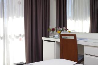 Marina Resort Benidorm - The Original Benidorm Vibe - 1