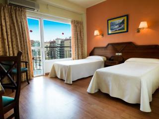 Hotel Monarque Cendrillón - 9