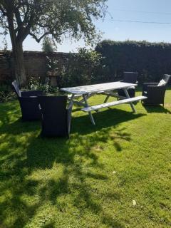 Whitchurch Farm Guesthouse - 8