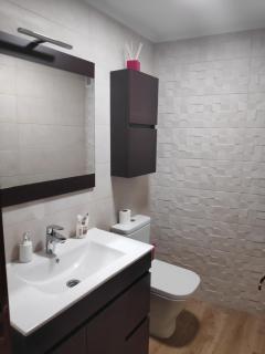 Amplio apartamento con todas las comodidades en Oviedo - Oviedo - 5