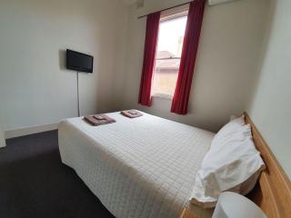 Empire Hotel Goulburn - Goulburn - 6
