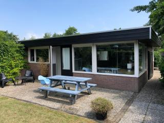 Vakantiehuis Lara - Warmenhuizen - 2