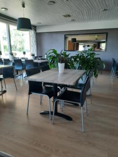 Juthbacka Hotell - Uusikaarlepyy - 8