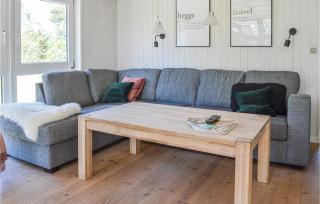 3 Bedroom Cozy Home In Jerup - Jerup - 9