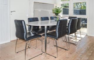 3 Bedroom Cozy Home In Jerup - Jerup - 4