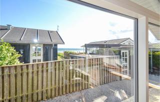 Awesome Home In Rønde With Kitchen - Rønde - 9