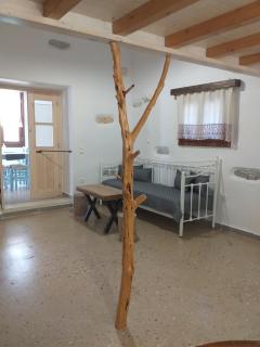 Imellos - Apeiranthos - 4