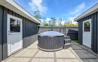 Lovely Home In Grenaa With Kitchen - Grenå - 8