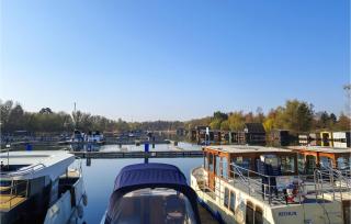 Stunning Apartment In Rechlin With Wifi - Rechlin - 2