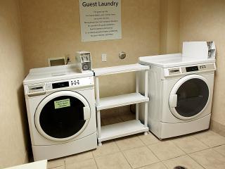 Holiday Inn & Suites Winnipeg Downtown by IHG - 0