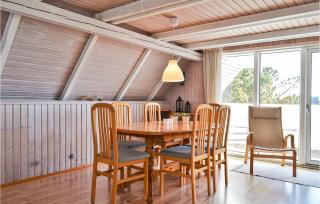 Cozy Home In Hvide Sande - Bjerregård - 9